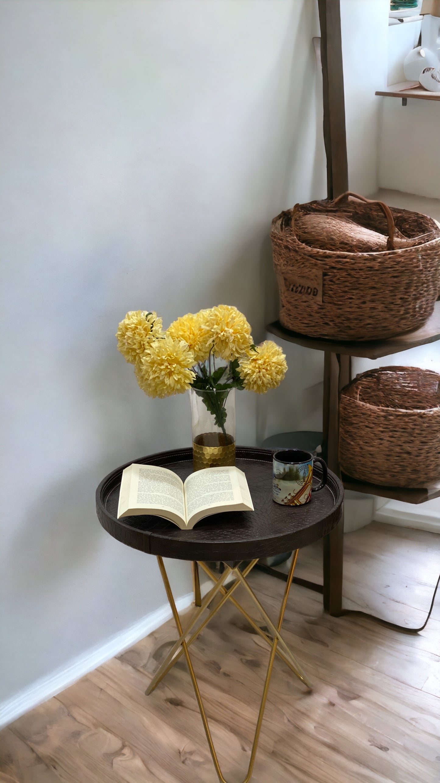 SICILY Round Table (Brown)